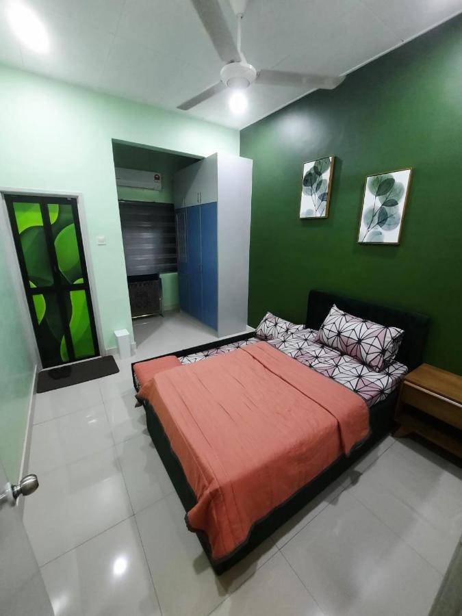 Homestay Dr. Z Klang Exterior foto